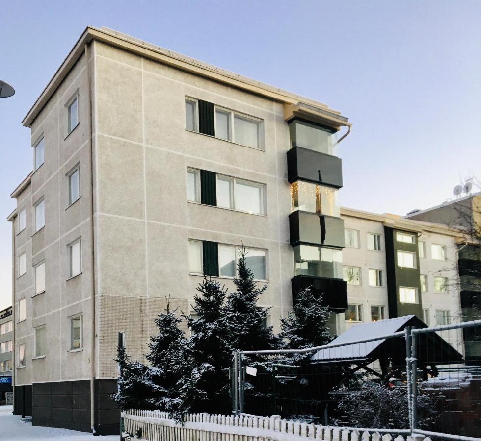 Northern Lights Center Apartment Рованиеми Экстерьер фото